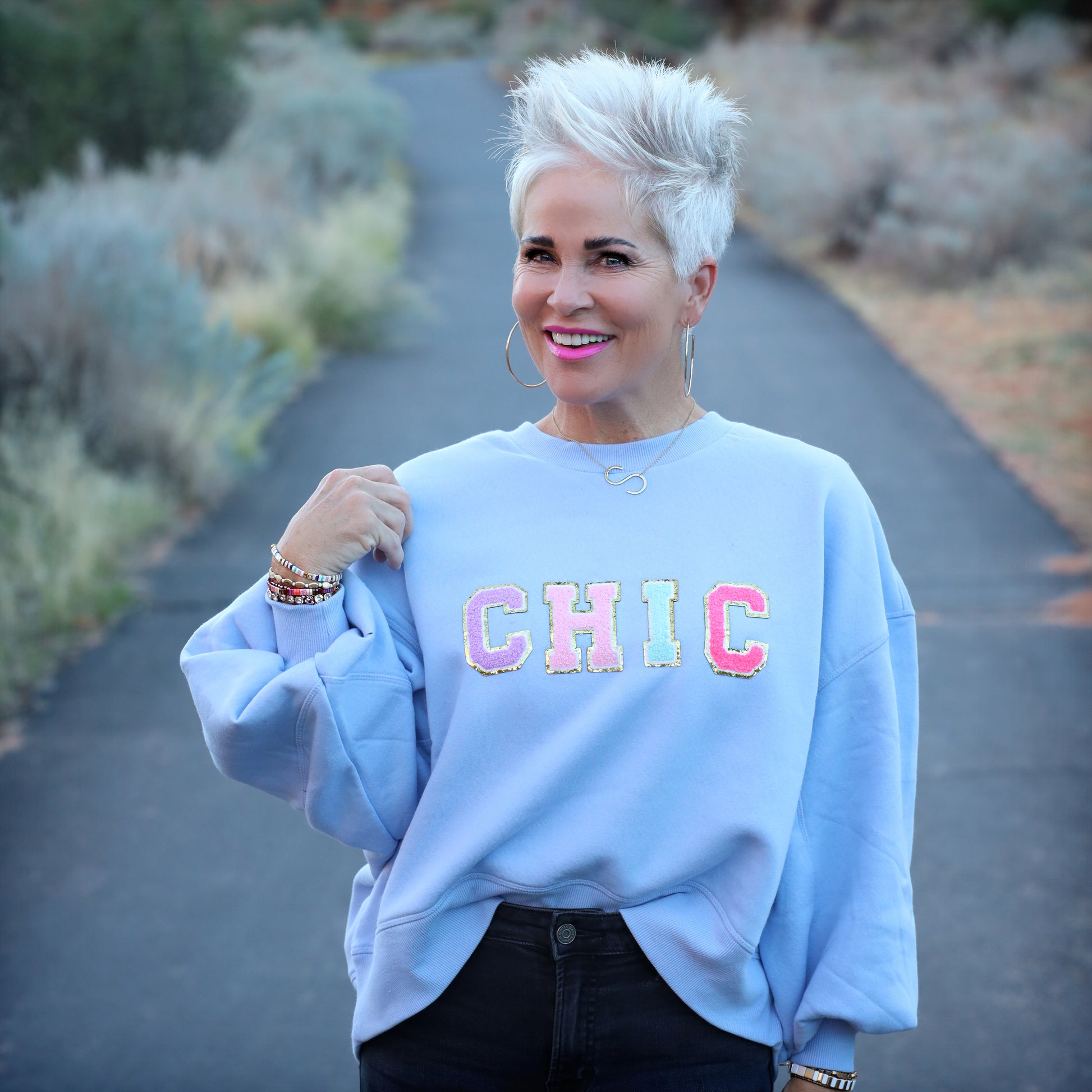 CHIC Periwinkle Sweatshirt – SHOP AT CHIC